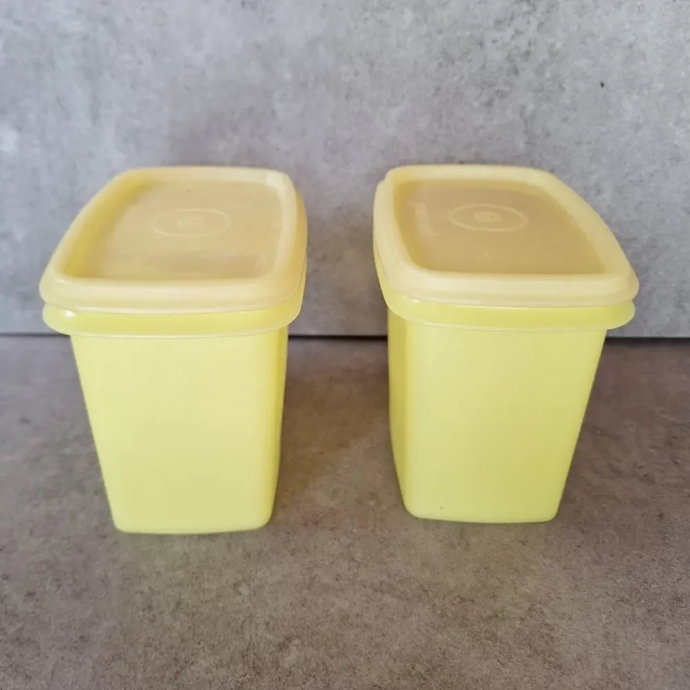 Tupperware vintage 70s Shelf saver small container set of 2 w lids butter yellow